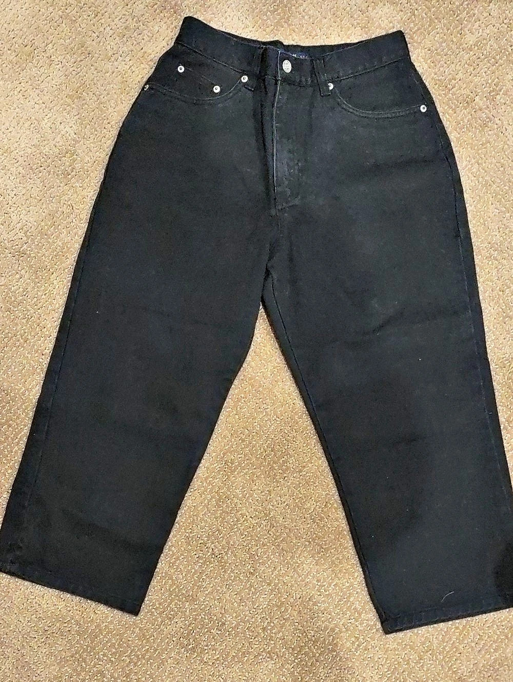 Bill Blass Capri Black Jeans Size 6